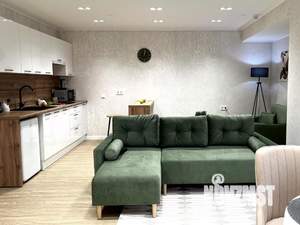 1-к квартира, посуточно, 65м2, 1/1 этаж