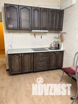 1-к квартира, на длительный срок, 42м2, 4/4 этаж