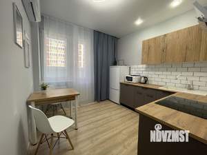 1-к квартира, посуточно, 38м2, 1/1 этаж