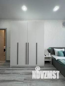 Студия квартира, посуточно, 24м2, 13/16 этаж