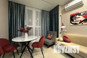 1-к квартира, посуточно, 40м2, 11/18 этаж