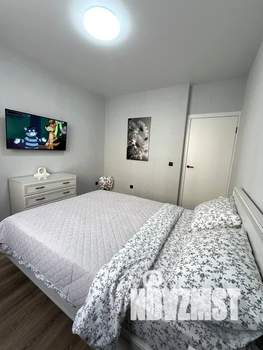 1-к квартира, посуточно, 40м2, 2/17 этаж
