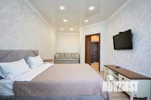 1-к квартира, посуточно, 40м2, 6/18 этаж