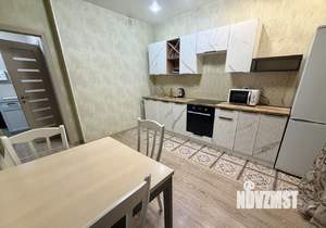 1-к квартира, посуточно, 43м2, 10/22 этаж