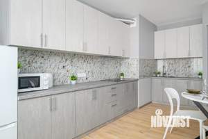 1-к квартира, посуточно, 35м2, 13/24 этаж