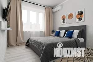 1-к квартира, посуточно, 37м2, 18/21 этаж