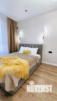 1-к квартира, посуточно, 37м2, 16/24 этаж