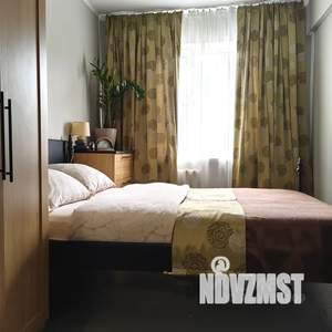 2-к квартира, посуточно, 44м2, 3/5 этаж