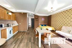 1-к квартира, посуточно, 40м2, 6/25 этаж