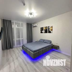 1-к квартира, посуточно, 45м2, 19/24 этаж
