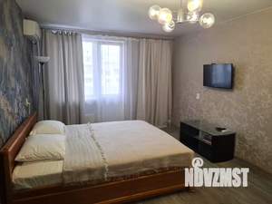 1-к квартира, посуточно, 39м2, 12/12 этаж