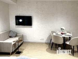 1-к квартира, посуточно, 27м2, 1/1 этаж