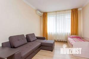 2-к квартира, посуточно, 80м2, 1/18 этаж