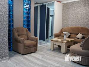 1-к квартира, посуточно, 43м2, 10/21 этаж