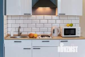 Студия квартира, посуточно, 25м2, 1/17 этаж