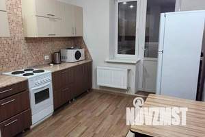 1-к квартира, посуточно, 37м2, 6/22 этаж