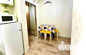 1-к квартира, посуточно, 37м2, 5/8 этаж