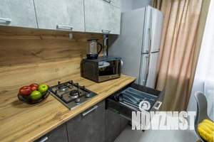 1-к квартира, посуточно, 40м2, 7/9 этаж