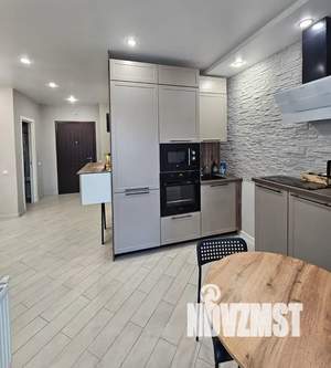 1-к квартира, посуточно, 40м2, 11/25 этаж