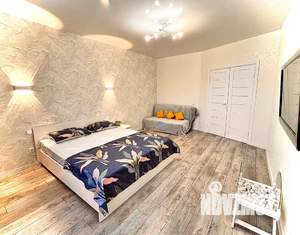 1-к квартира, посуточно, 37м2, 5/8 этаж