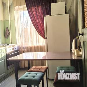 2-к квартира, посуточно, 42м2, 3/5 этаж