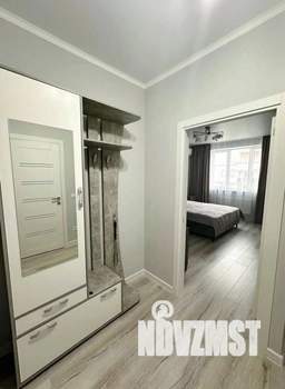 1-к квартира, посуточно, 37м2, 1/1 этаж