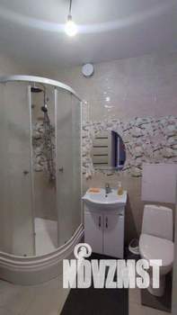 1-к квартира, посуточно, 43м2, 1/1 этаж