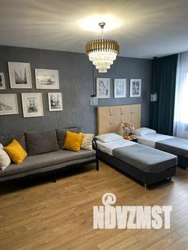 Студия квартира, посуточно, 40м2, 5/19 этаж