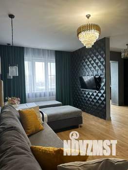 Студия квартира, посуточно, 40м2, 5/19 этаж