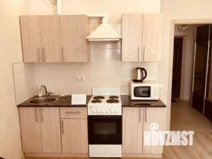 Студия квартира, посуточно, 33м2, 7/17 этаж