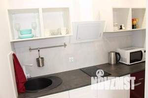 1-к квартира, посуточно, 32м2, 15/15 этаж