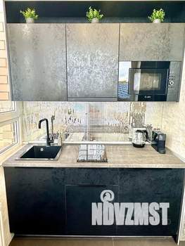 1-к квартира, посуточно, 42м2, 11/12 этаж