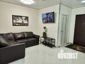 1-к квартира, посуточно, 54м2, 1/1 этаж