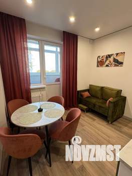 1-к квартира, посуточно, 38м2, 8/17 этаж