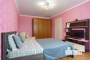 1-к квартира, посуточно, 37м2, 1/1 этаж