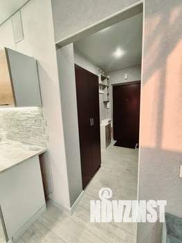 Студия квартира, посуточно, 35м2, 1/16 этаж