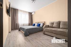 1-к квартира, посуточно, 37м2, 16/18 этаж