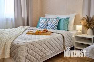 2-к квартира, посуточно, 40м2, 12/17 этаж