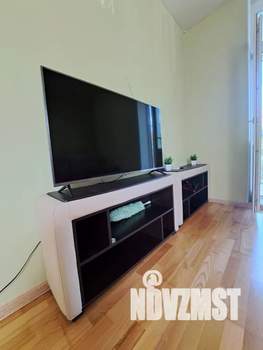 1-к квартира, посуточно, 40м2, 2/17 этаж