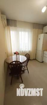 1-к квартира, посуточно, 40м2, 12/16 этаж