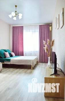 1-к квартира, посуточно, 42м2, 1/1 этаж