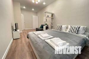 1-к квартира, посуточно, 35м2, 19/24 этаж