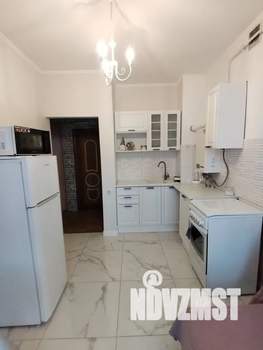 1-к квартира, посуточно, 40м2, 2/3 этаж