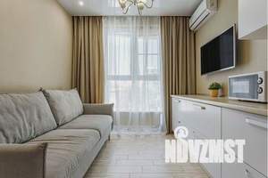 2-к квартира, посуточно, 60м2, 1/25 этаж