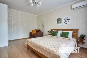 1-к квартира, посуточно, 40м2, 5/16 этаж