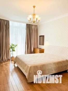 2-к квартира, посуточно, 75м2, 1/1 этаж