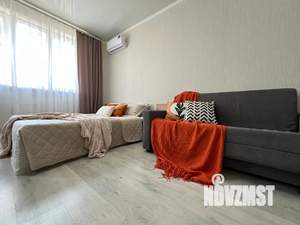1-к квартира, посуточно, 44м2, 8/18 этаж