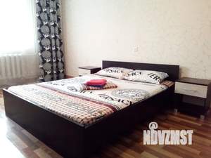 1-к квартира, посуточно, 39м2, 8/10 этаж