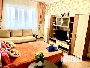 1-к квартира, посуточно, 48м2, 1/1 этаж