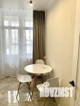 2-к квартира, посуточно, 45м2, 4/22 этаж